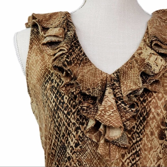 Lauren Ralph Lauren Ruffle Animal Print Top - Picture 6 of 10